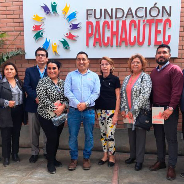 Fundación Pachacútec recibe la visita del Alcalde de Bellavista y sus funcionarios