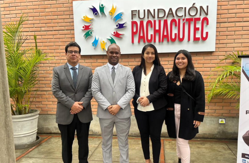 Fundación Pachacútec y Samu Panther firman convenio para impulsar talleres en Comercio Exterior a alumnos de Administración de Empresas