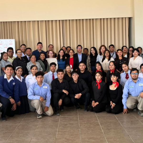 La Fundación Pachacútec celebra la entrega de la Orden del Trabajo a la Dra. Maria Teresa Bomboí Mingarro, presidenta de la Fundación Pachacútec