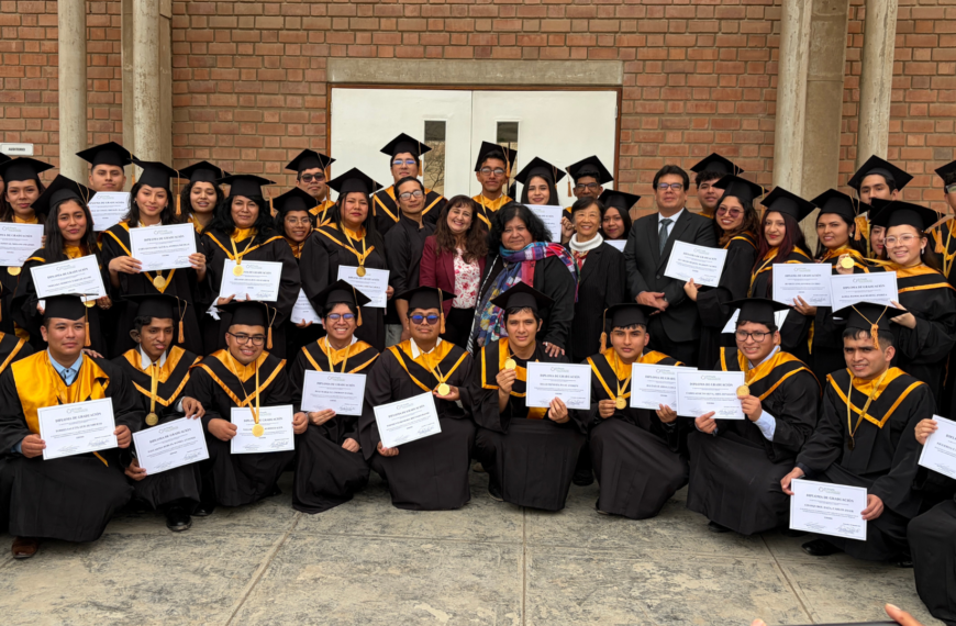 Fundación Pachacútec gradúa a más de 100 estudiantes de las promociones 2025-I, 2025-II y 2026-I